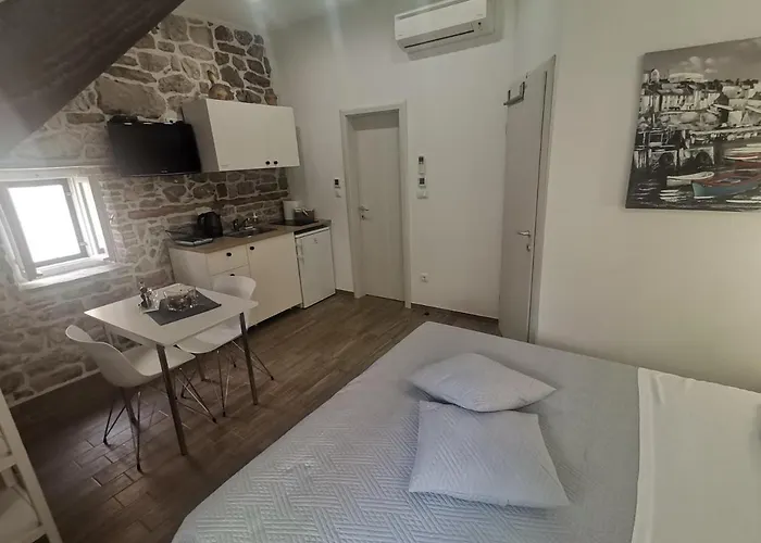 Bepo Collection Split